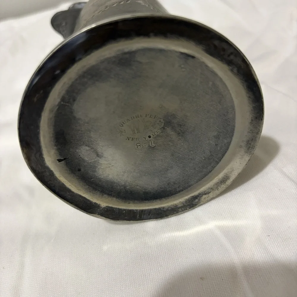 Warren Silver Plate Co Quadruple Plate New York‎ 85L Creamer Embossed Antique